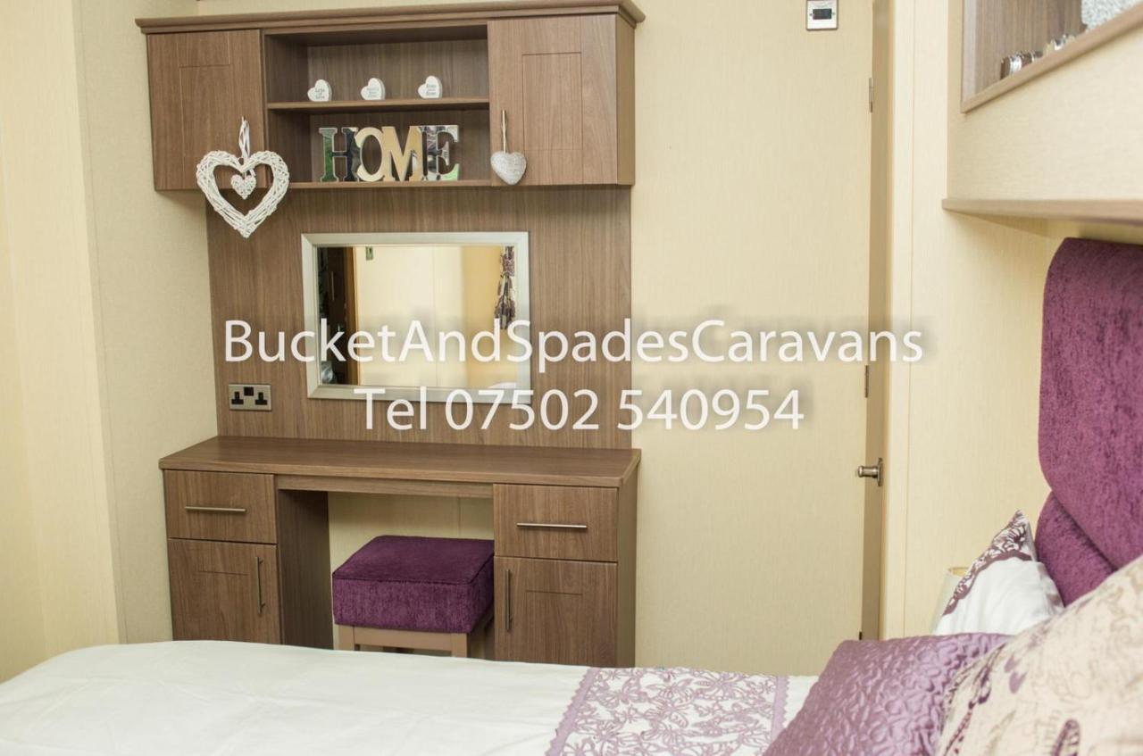 Blackpool Caravans Marton Mere Ngoại thất bức ảnh
