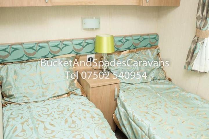 Blackpool Caravans Marton Mere Ngoại thất bức ảnh