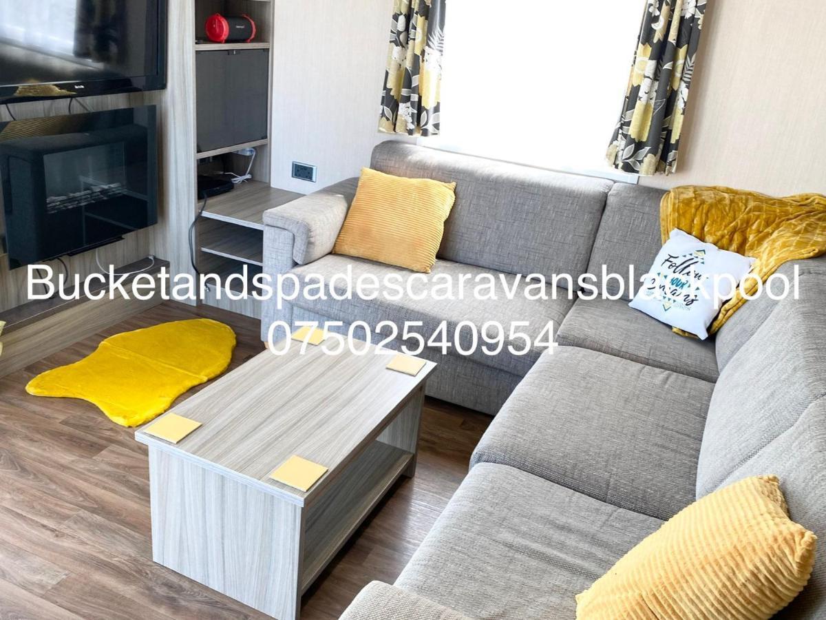 Blackpool Caravans Marton Mere Ngoại thất bức ảnh