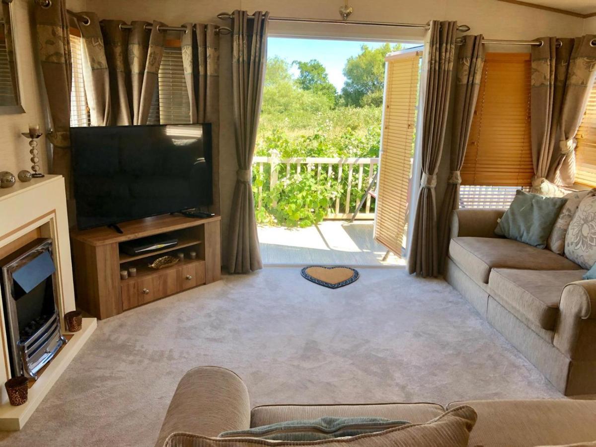 Blackpool Caravans Marton Mere Ngoại thất bức ảnh