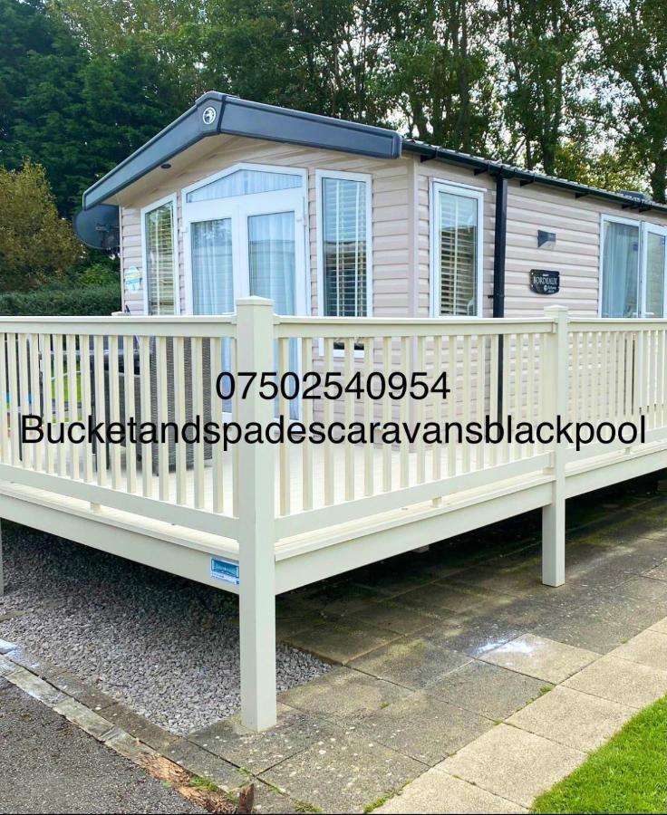 Blackpool Caravans Marton Mere Ngoại thất bức ảnh