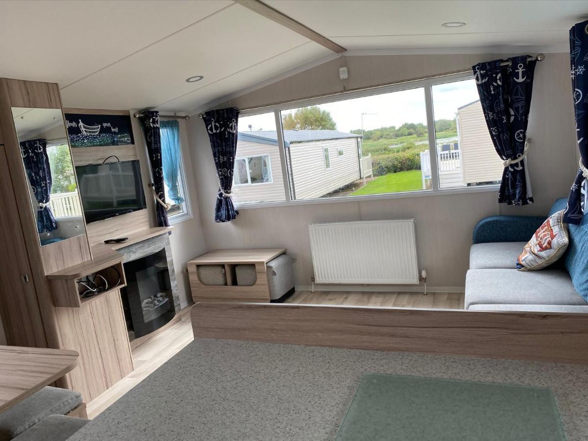 Blackpool Caravans Marton Mere Ngoại thất bức ảnh